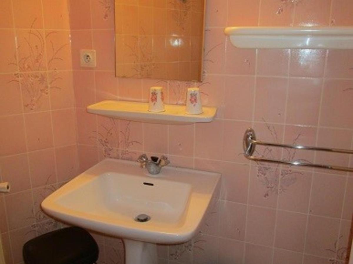 Appartement 2 Chambres, 8 Couchages, Centre-Ville Cauterets, Wifi Gratuit, Parking A Proximite - Fr-1-234-89 Buitenkant foto