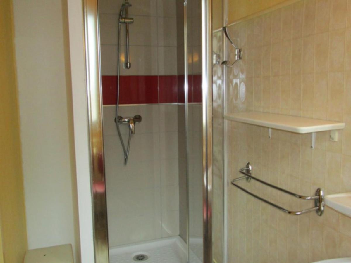 Appartement 2 Chambres, 8 Couchages, Centre-Ville Cauterets, Wifi Gratuit, Parking A Proximite - Fr-1-234-89 Buitenkant foto