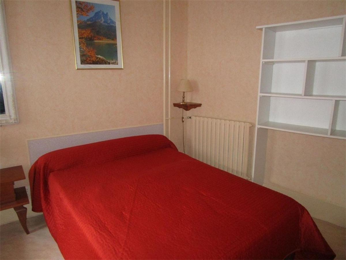 Appartement 2 Chambres, 8 Couchages, Centre-Ville Cauterets, Wifi Gratuit, Parking A Proximite - Fr-1-234-89 Buitenkant foto